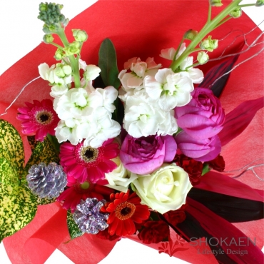 【花束045】ガーベラと季節のおまかせ花束（RW）